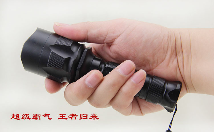 强光手电筒批发 强光手电筒批发
